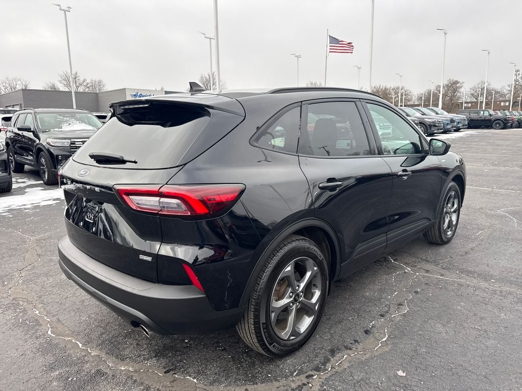 2025 Ford Escape Hybrid ST-Line