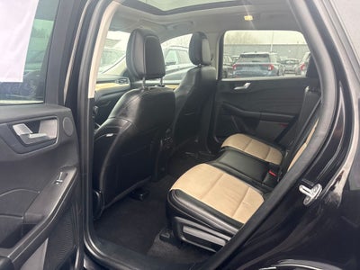 2021 Ford Escape Titanium Hybrid