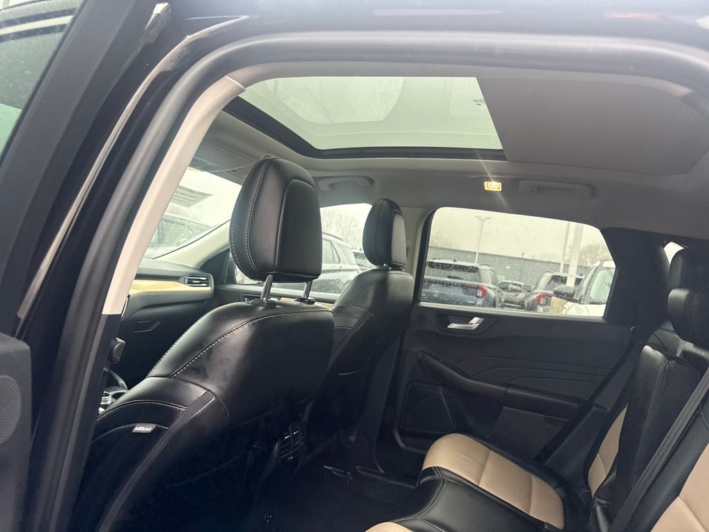 2021 Ford Escape Titanium Hybrid