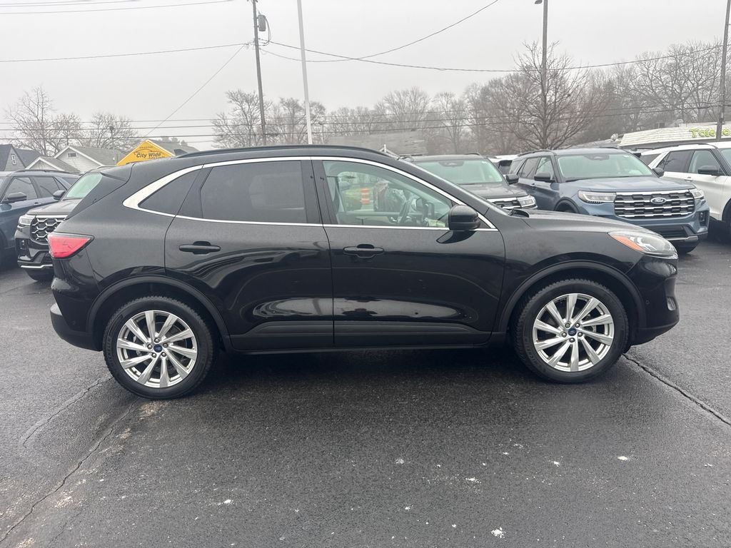 2021 Ford Escape Titanium Hybrid