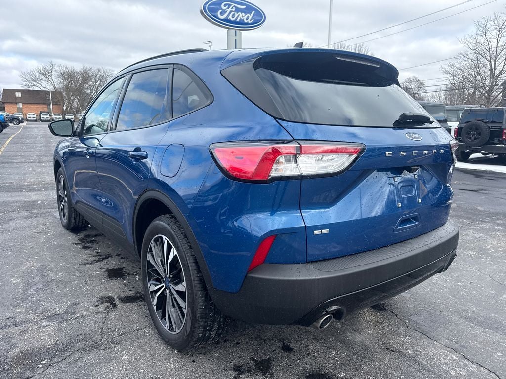 2022 Ford Escape SE