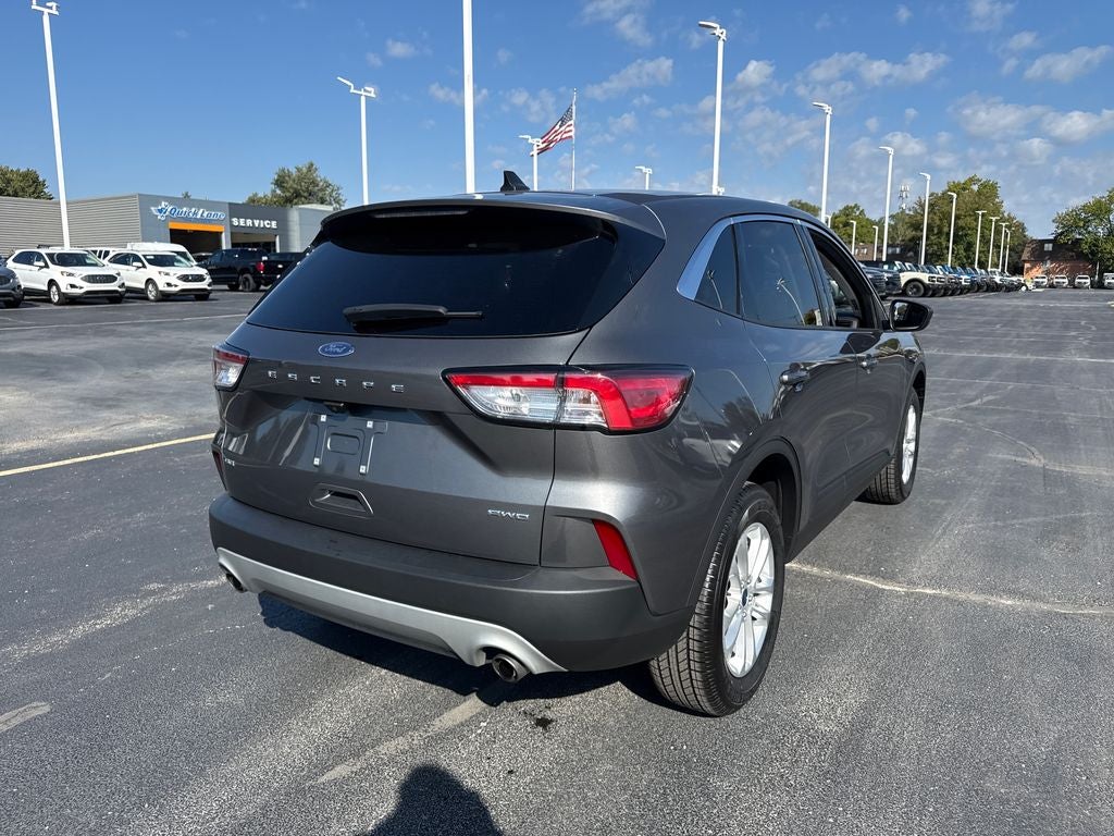2022 Ford Escape SE