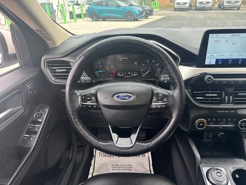 2020 Ford Escape SEL