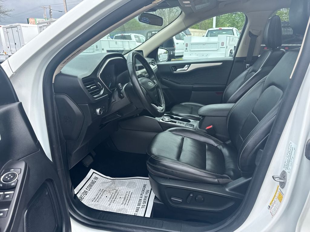 2020 Ford Escape SEL