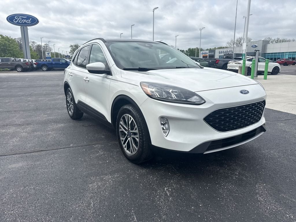 2020 Ford Escape SEL