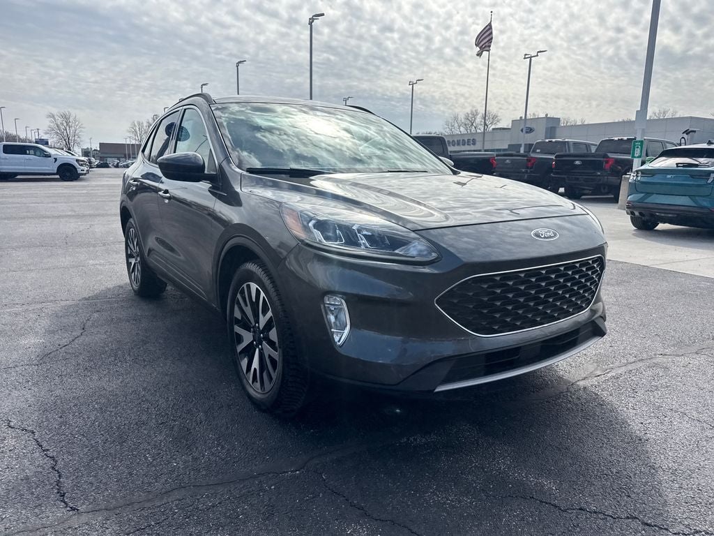 2020 Ford Escape SEL