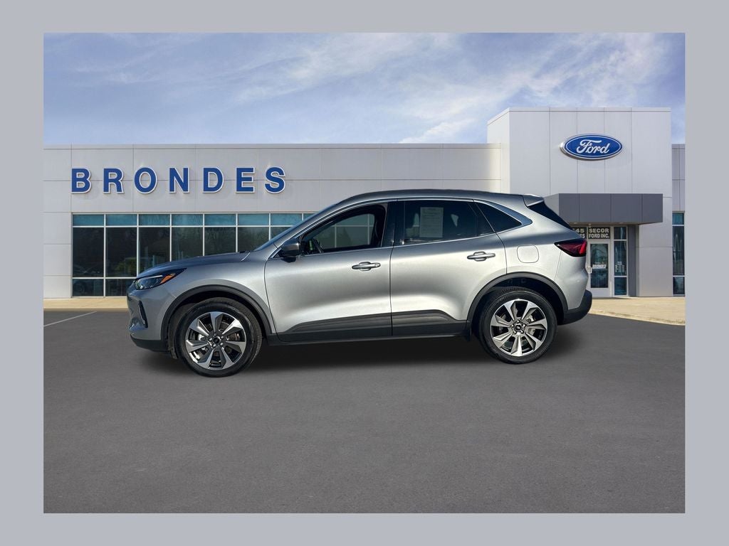 2023 Ford Escape Platinum