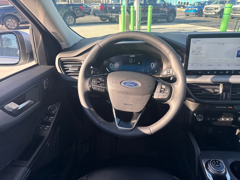 2023 Ford Escape Platinum