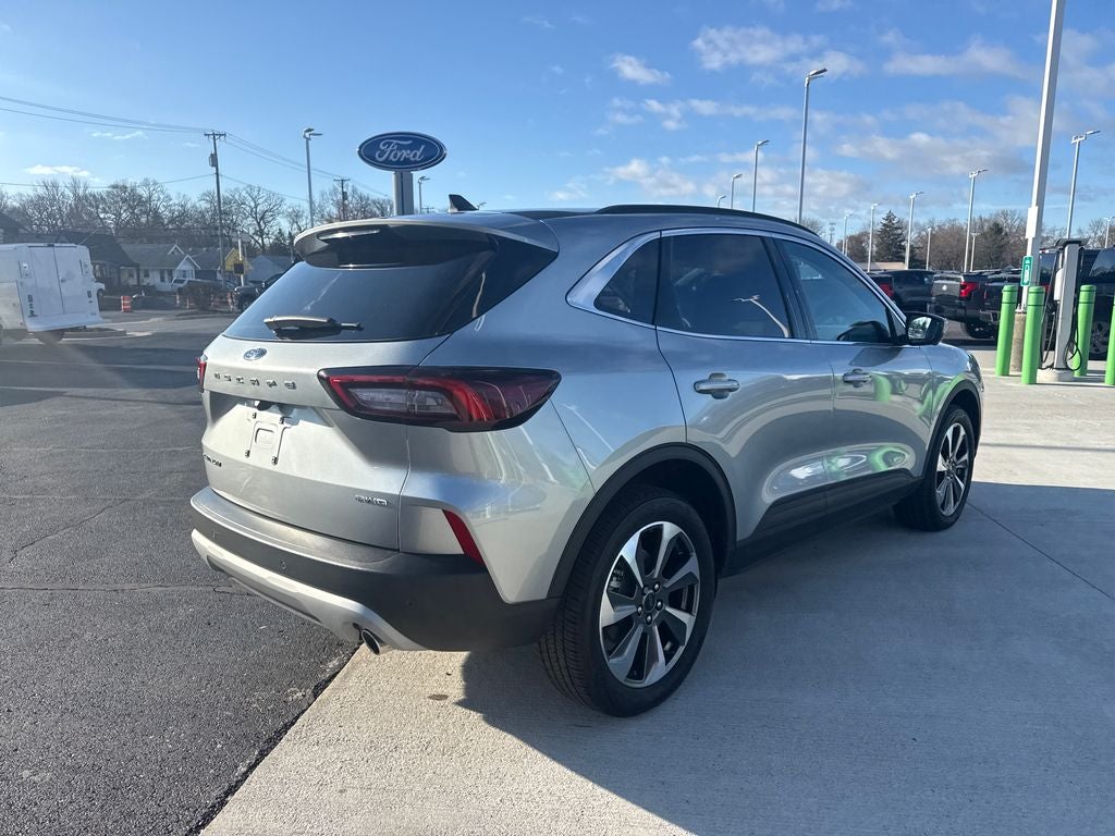 2023 Ford Escape Platinum
