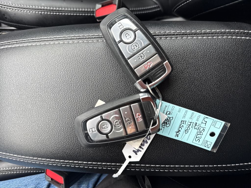 2023 Ford Escape Platinum