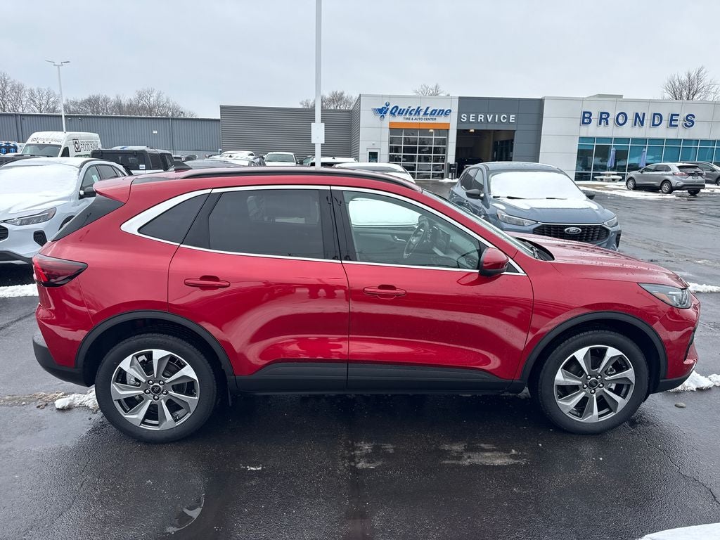 2023 Ford Escape Platinum