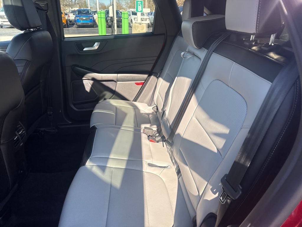 2024 Ford Escape Platinum