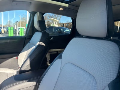 2024 Ford Escape Platinum