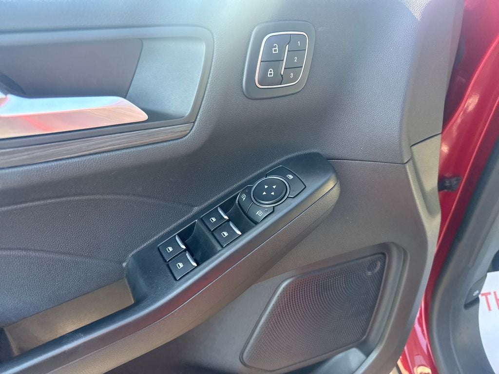 2024 Ford Escape Platinum