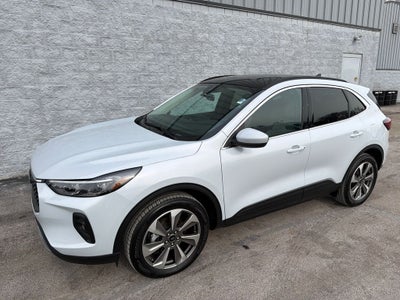 2025 Ford Escape Hybrid Platinum