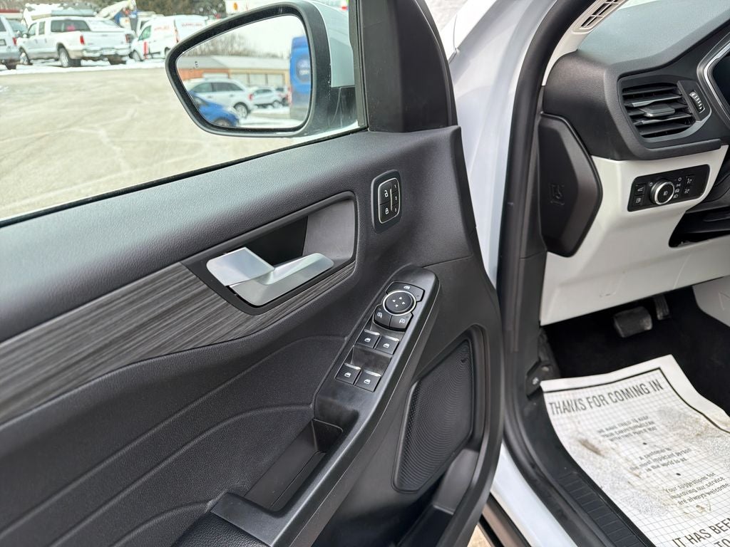 2025 Ford Escape Hybrid Platinum