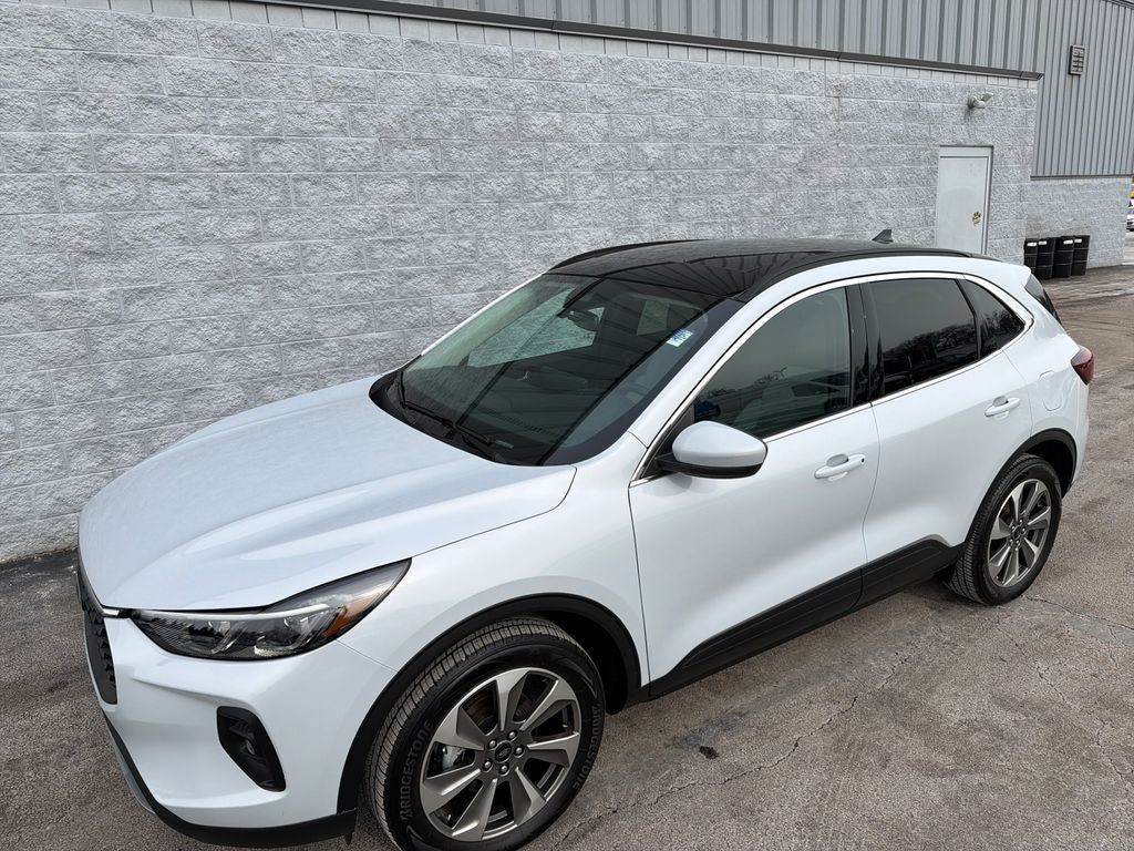 2025 Ford Escape Hybrid Platinum