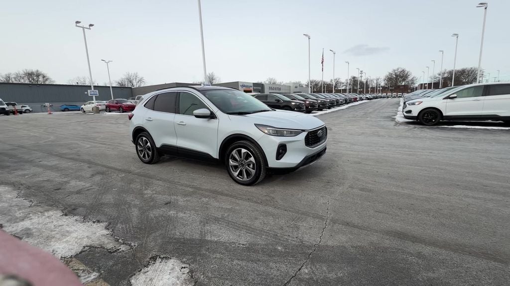 2025 Ford Escape Hybrid Platinum