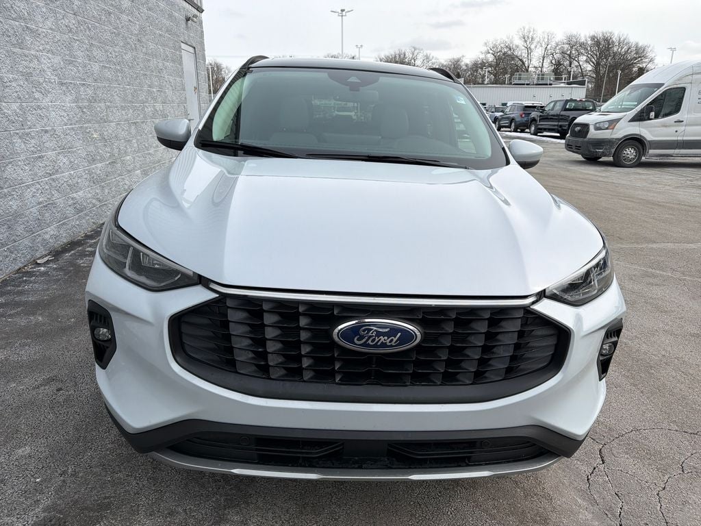 2025 Ford Escape Hybrid Platinum