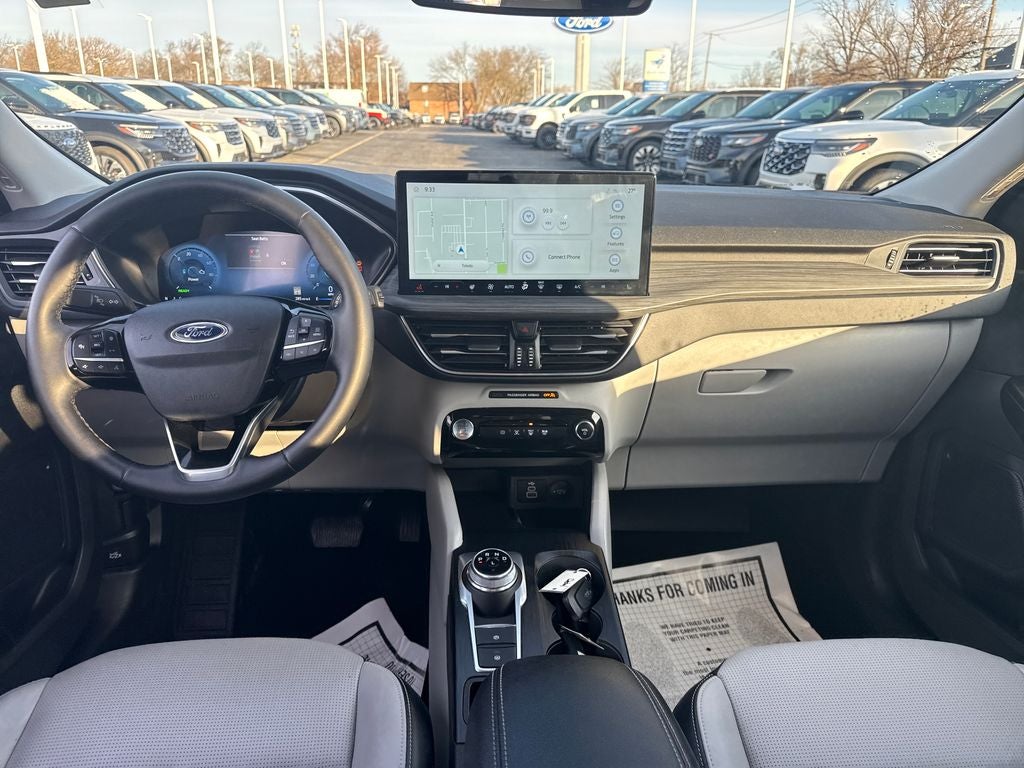 2025 Ford Escape Hybrid Platinum