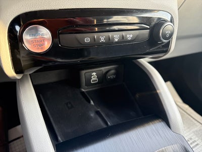 2025 Ford Escape Hybrid Platinum