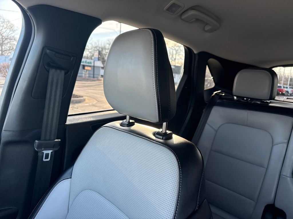 2025 Ford Escape Hybrid Platinum