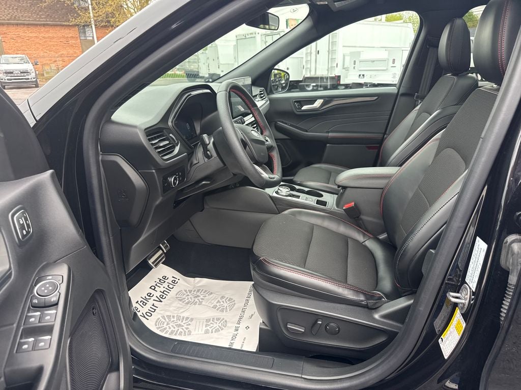 2024 Ford Escape ST-Line Select