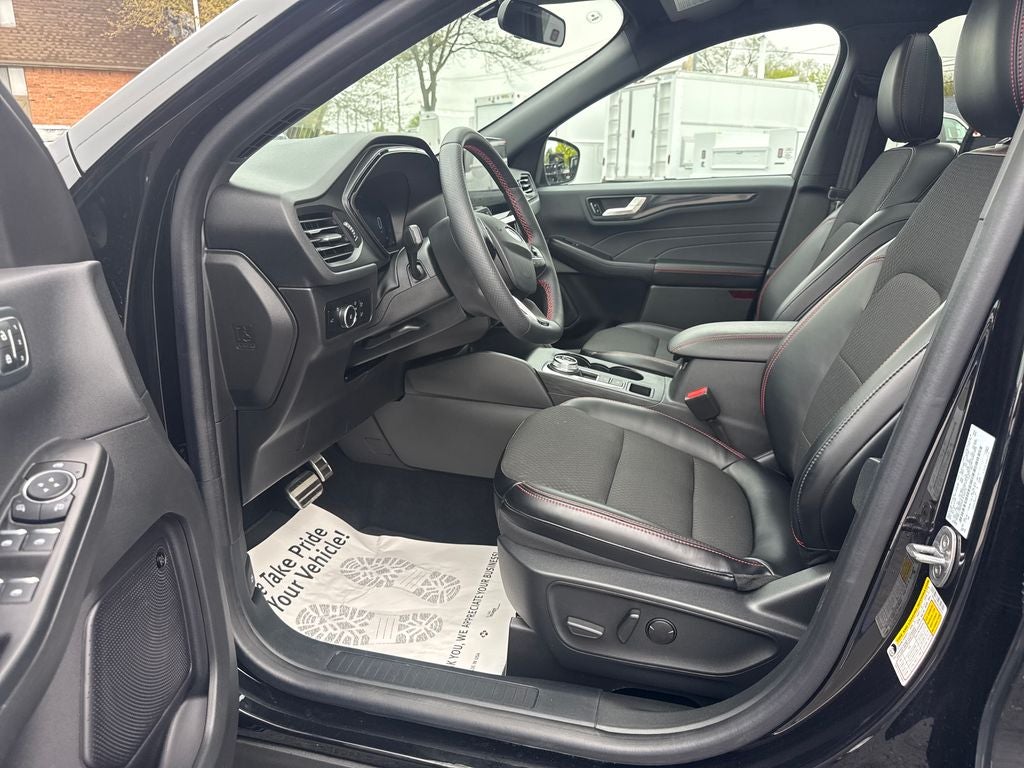 2024 Ford Escape ST-Line Select