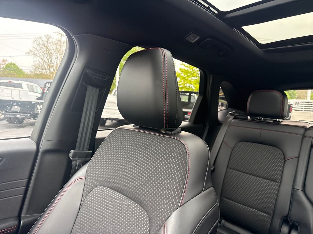 2024 Ford Escape ST-Line Select