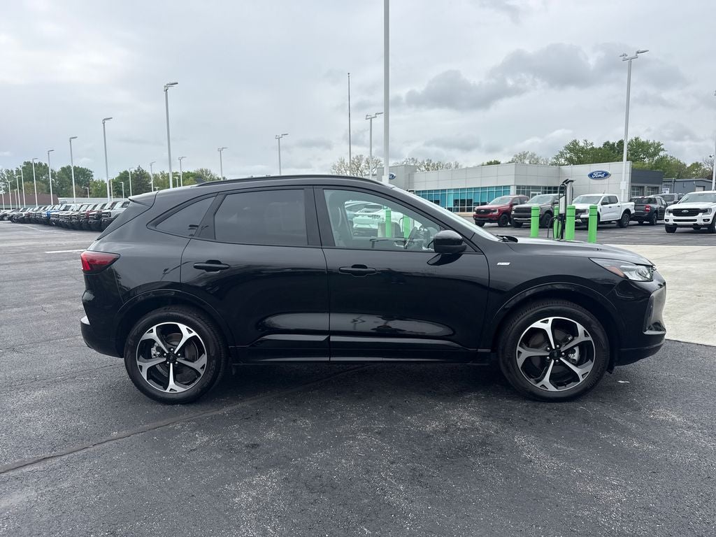 2024 Ford Escape ST-Line Select