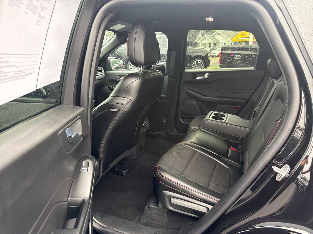 2025 Ford Escape Hybrid ST-Line Select