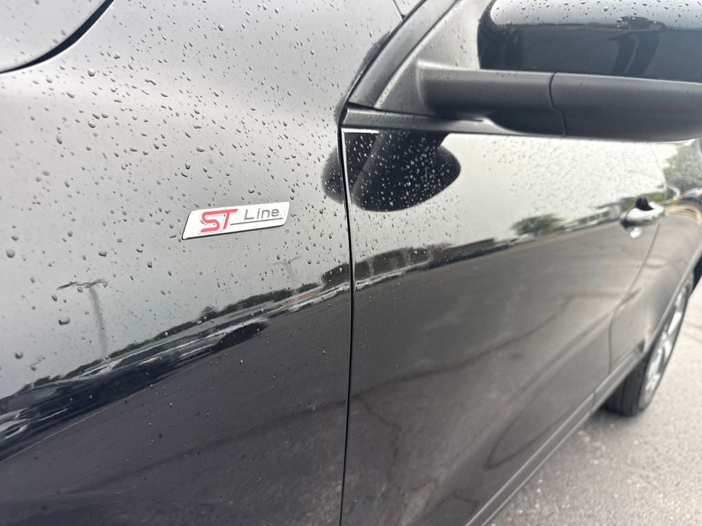 2025 Ford Escape Hybrid ST-Line Select
