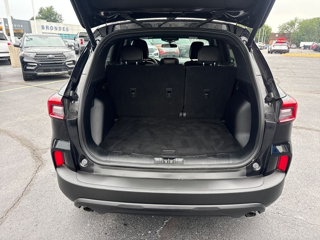 2025 Ford Escape Hybrid ST-Line Select