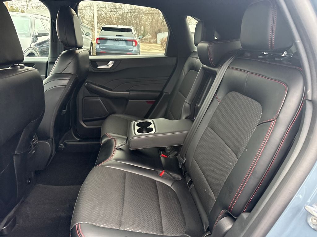 2025 Ford Escape Hybrid ST-Line Select