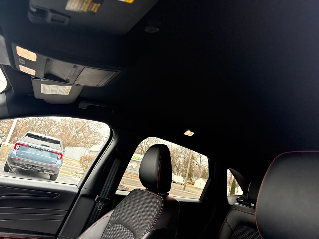 2025 Ford Escape Hybrid ST-Line Select