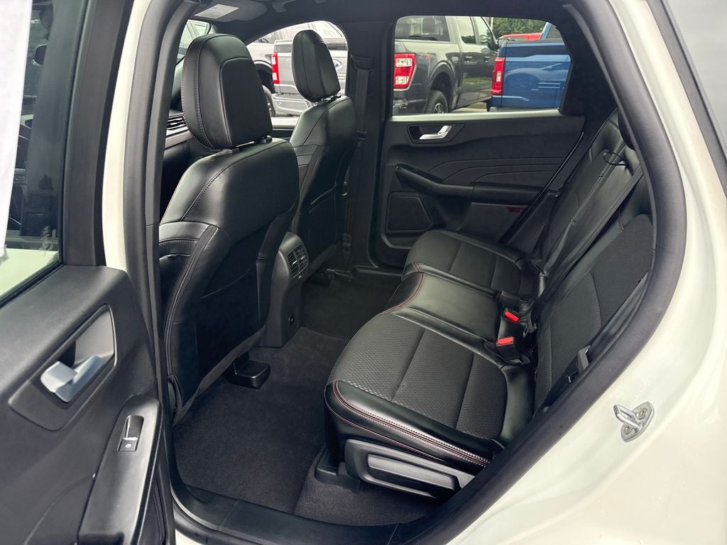 2026 Ford Escape Hybrid ST-Line Select