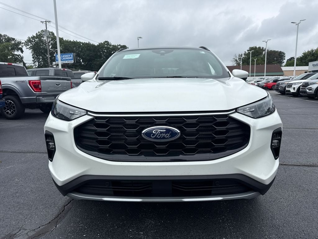 2026 Ford Escape Hybrid ST-Line Select