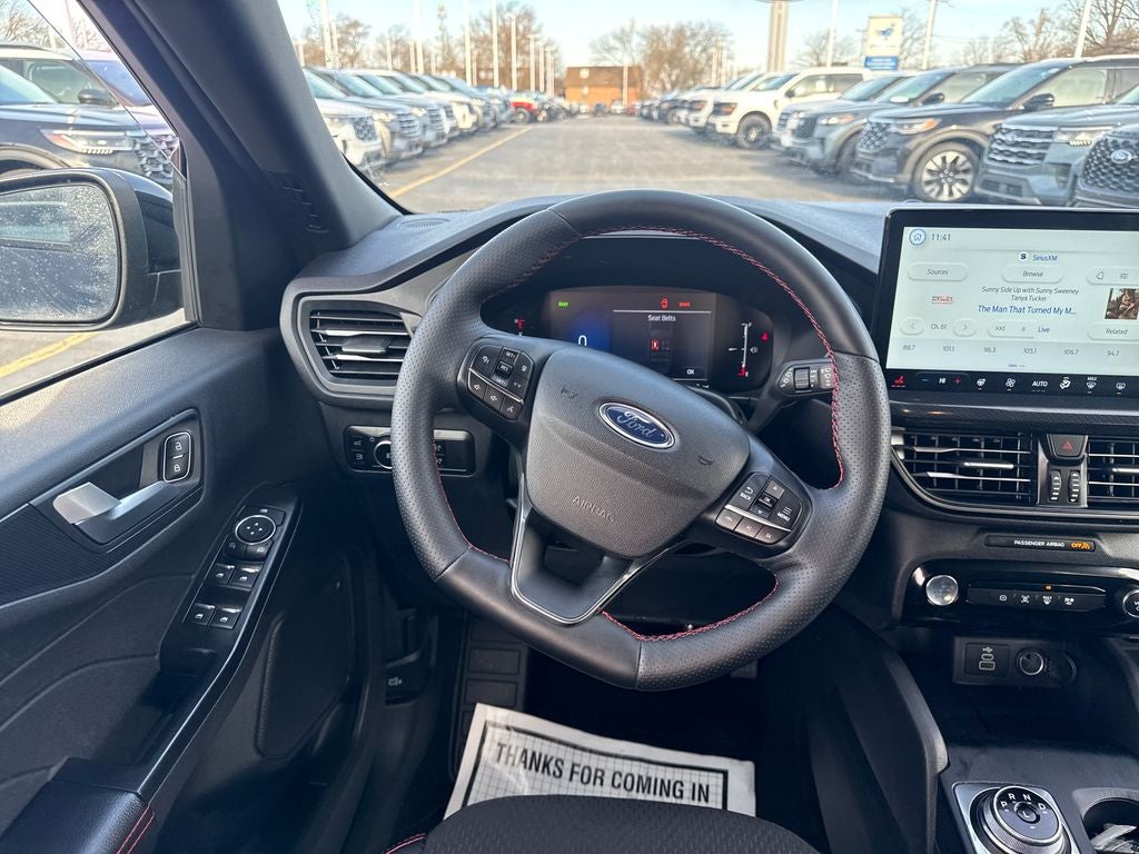 2025 Ford Escape Hybrid ST-Line Select