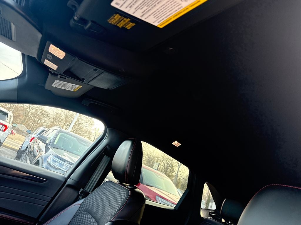 2025 Ford Escape Hybrid ST-Line Select