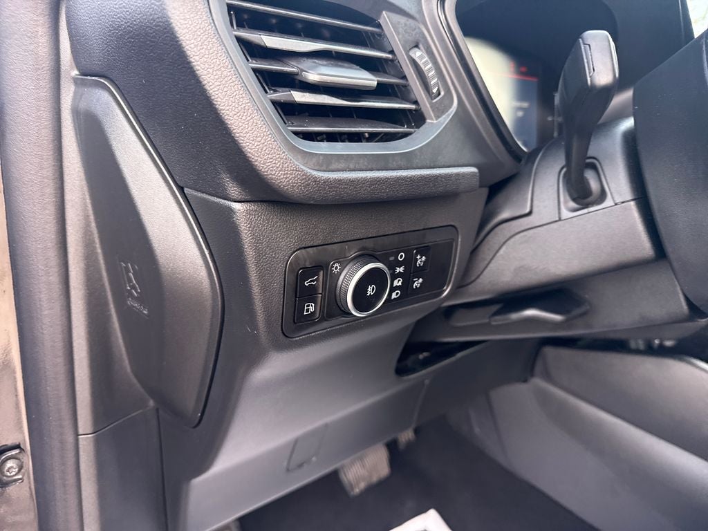 2025 Ford Escape Hybrid ST-Line Select