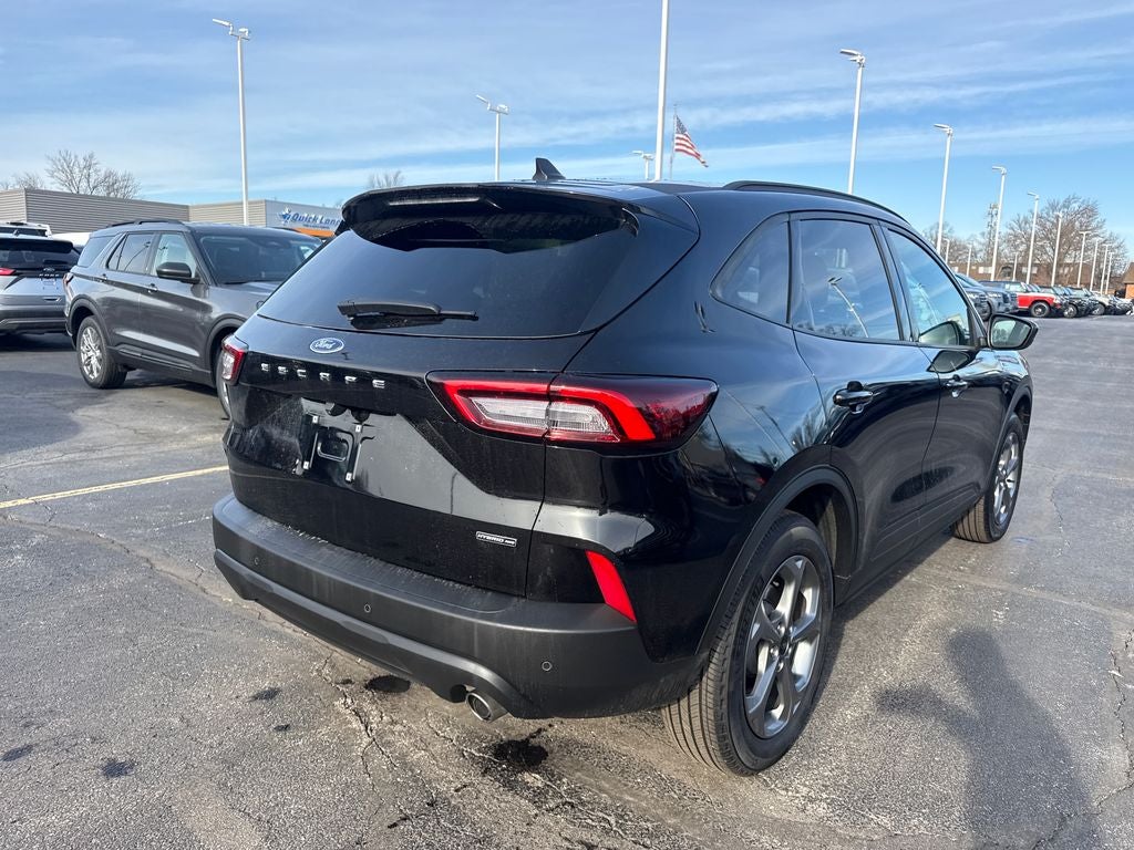2025 Ford Escape Hybrid ST-Line Select