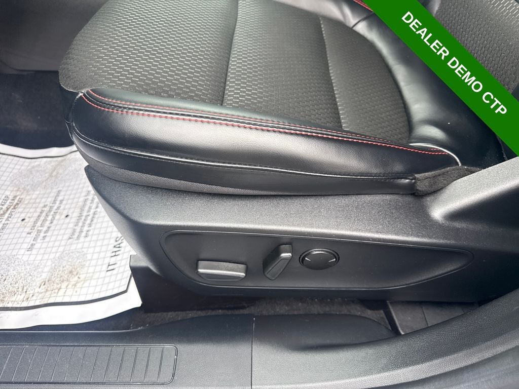 2025 Ford Escape Hybrid ST-Line Select