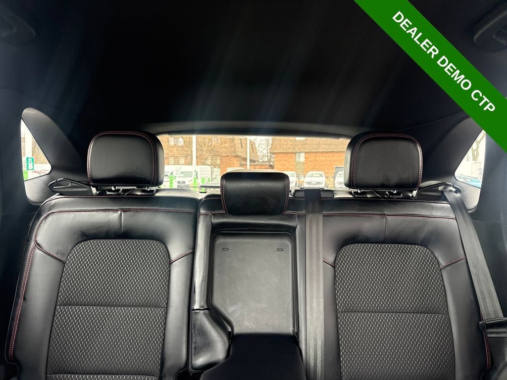 2025 Ford Escape Hybrid ST-Line Select
