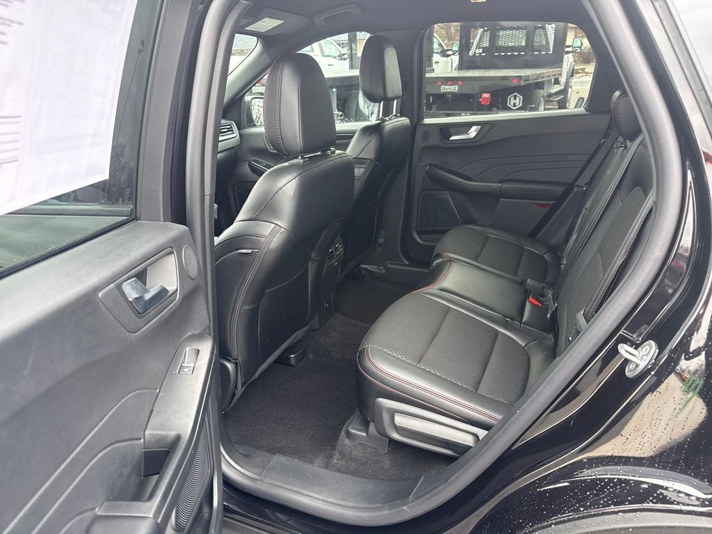 2025 Ford Escape Hybrid ST-Line Select