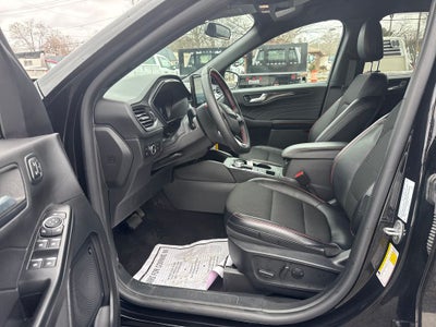 2025 Ford Escape Hybrid ST-Line Select