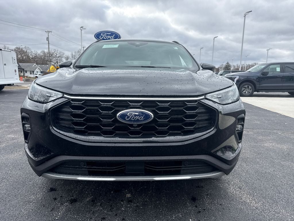 2025 Ford Escape Hybrid ST-Line Select