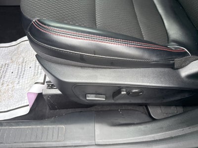 2025 Ford Escape Hybrid ST-Line Select