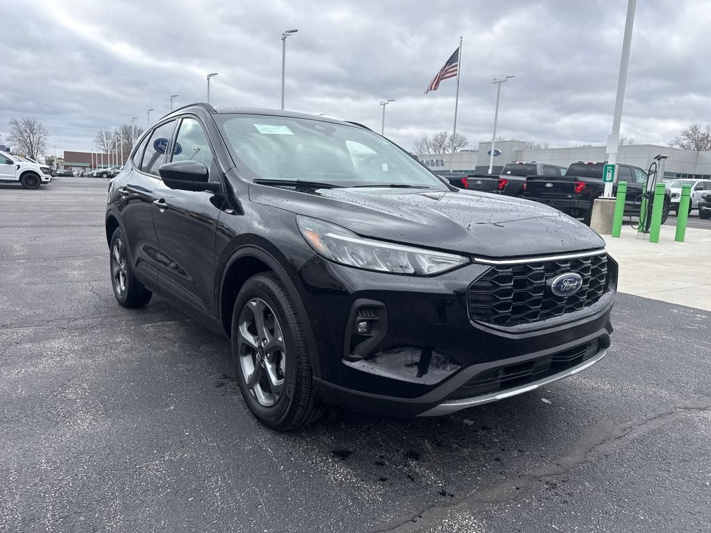 2025 Ford Escape Hybrid ST-Line Select