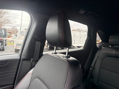 2025 Ford Escape Hybrid ST-Line Select