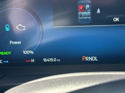2025 Ford Escape Hybrid ST-Line Elite